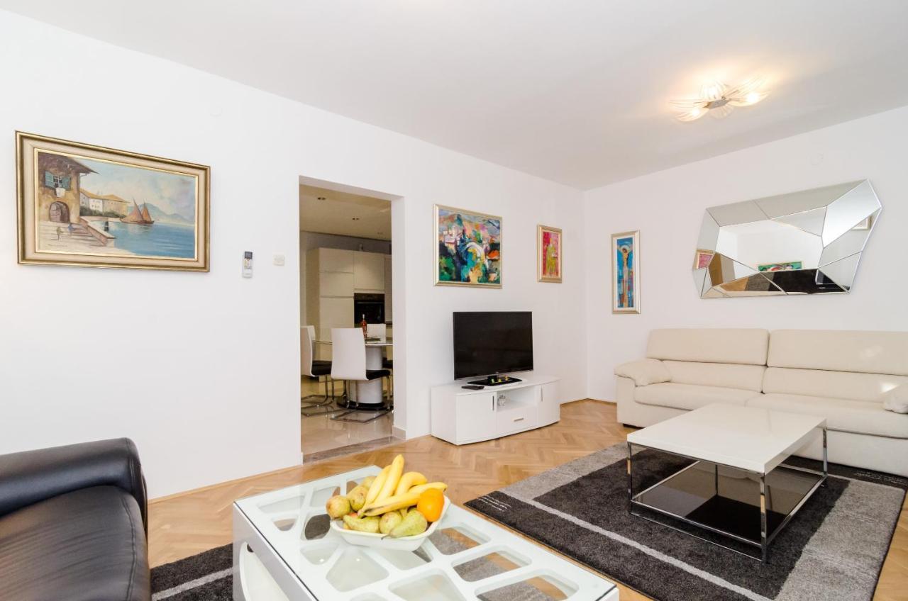 Iva 31 Apartment *